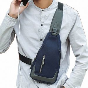 travel Oxford Cloth Shoulder Bag Large Capacity Universal Menger Bag Headphe Plug Crossbody Pack USB Charging G173 x4XN#