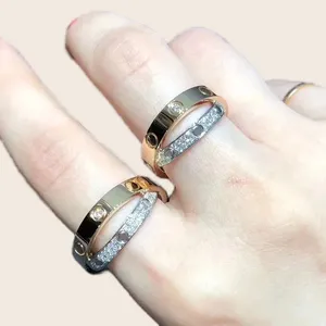 Retro Womens Designer Ring Vintage Two Tone Patchwork Crossover Full Rhinestone Ring for Woman Double Loop Rings Women Plated Silver ZL199 B4