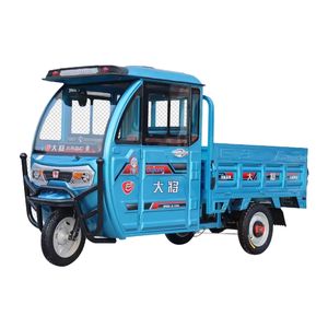 Elektriska trehjulingar för hushållsbruk med halvsluten lasthantering och förarhytt