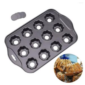 Pişirme kalıpları 12 çiçek şeklindeki ızgaralar metal kek kalıp bisküvi tatlısı bakeware diy alet