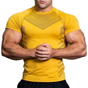 Men's T-Shirts Mens fast drying running shirt compression fitness shirt mens sports shirt short sleeved summer sports T-shirt J240330