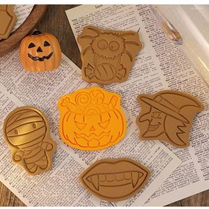 Moldes de cozimento 8 Pçs / set Cortadores de Biscoito de Halloween Conjunto de Abóbora Fantasma Molde de Biscoito 3D Desenhos Animados Pressable Stamp DIY Ferramentas de Bolo Decoração