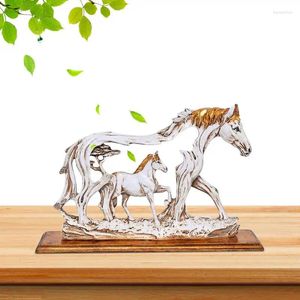 Decorative Figurines Resin Horse Statue Handicraft Ornaments Unique Vintage Sculpture For Housewarming Birthday Wedding