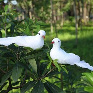 庭の装飾2pcs店の装飾平和鳩羽毛人工縛られた枝鳩芸術工芸飾り飾りおもちゃホームテーブル