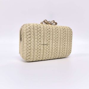 Designer Luxury fashion Diamond Clutch Bags Grass woven handbag with bow buckle womens box bag crossbody bag simple and elegant spring new style