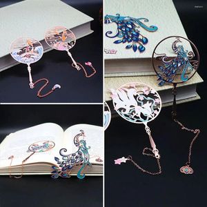 Decorative Figurines Retro School Office Supplies Tassel Koi Metal Pendant Pagination Mark Group Fan Shape Brass Bookmark Book Clip