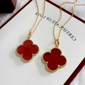 Designer Brand Van Clover Necklace Womens Fashion Pure Silver Plated 18K Rose Gold Red Jade Marrow Single Flower White Fritillaria Clavicle Chain Women Women Women