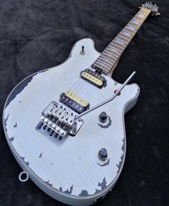 Anpassad vintage åldrande Eddie Van Halen Wolf Guitar Music Man Ernie Ball Axis Vintage White Relic Electric Guitar Red Button Tremolo B9458990