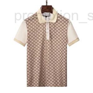 Herrpolos designer poloskjorta med krage och korta ärmbrev, personlig skarvning, fashionabla tryck, casual t-shirt, mäns 388h