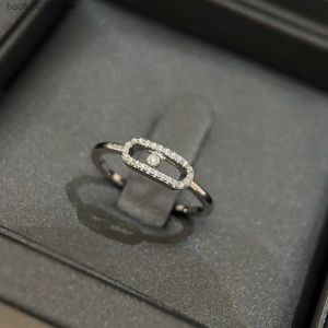 Pierścienie opaski szterling Sier Women Pierścień. Klasyczna francuska biżuteria. Ruchomy diament. Znakomity noworoczny prezentq240330