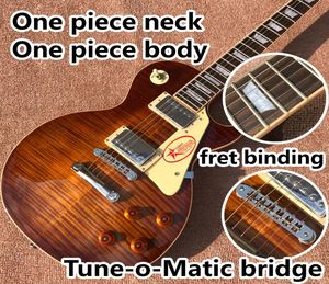 One Piece Neck Chitarra elettrica con corpo in un unico pezzo Sunburst Upgrade TuneoMatic Chitarra a ponte Tiger Flame Guitar Colore fumo3749068