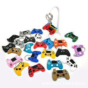 Chaveiros acessórios pvc gamepad chaveiro para homens designer pingente mochila pendurado decoração gamepad dos desenhos animados anime chaveiros