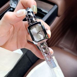 고급 골드 레이디 시계 24mm 사각형 다이얼 상단 브랜드 디자이너 드레스 여성 시계 WO317Y를위한 스테인레스 스틸 밴드 다이아몬드 손목 시계