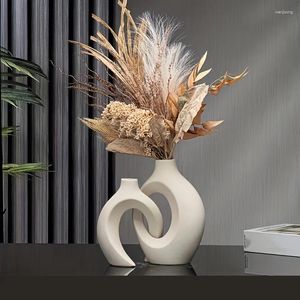 Vasen, hohle nordische moderne Keramikvase, 2er-Set für Heimdekoration, Boho-Blumen-Wohnzimmer-Bücherregal