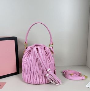 Bag feminina Designer clássico miui bolsa de bolsa de alta qualidade Moda de couro de moda Cruzbody Pacote de compactação marca de luxo Totes Wallet