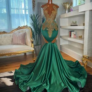 Szmaragdowe zielone sukienki na bal maturalne dla czarnych kobiet Promowanie wieczorne sukienki Eleganckie iluzoryczne kryształki z koralikami formalne suknie
