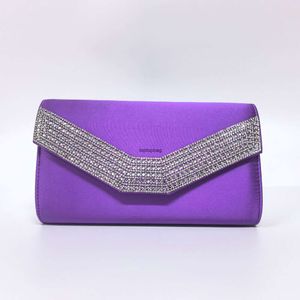 Designer Luxury fashion Diamond Clutch Bags New minimalist and fashionable handbag with diamond inlaid womens banquet and evening bag chain strap crossbody bag