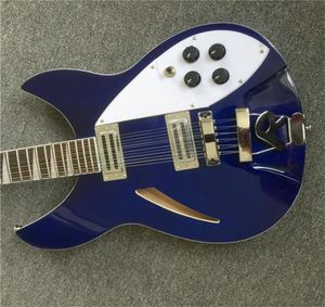 Ricken Guitar 12 String Ocean Blue Guitar Two Output Rosewood Fingerboardにはワニスの光沢があります。
