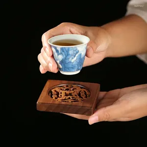 Teaware sätter kinesisk retro stil valnöt fast trä te matta värmesätt set tabell kreativ skald förebyggande metell