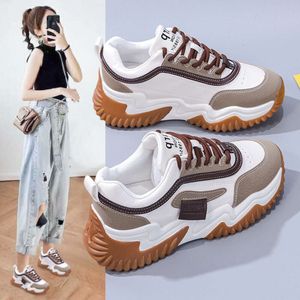 mens trainer designer shoes cloud shoe pink chaussure run shoe mens trainers white green stripe walk michigan shoe golden goode