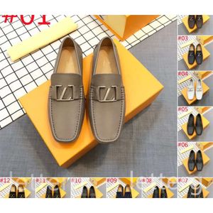 Designer loafers skor lyxiga italienska klassiker guldmokasin korn kalvskinn klänningskor svart vit äkta läderskor storlek 38-44