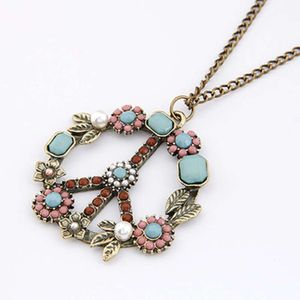 Smycken Anti War Peace Flower Necklace Korean Fashion New Sweater Chain