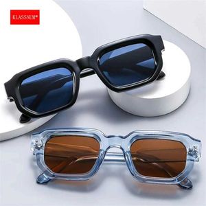 Solglasögon Klassnum Mens Retro Rectangular Frame Solglasögon Fashion Retro Solglasögon Lyxvarumärke Design UV400 Sun Visors Womens Glasses J240330