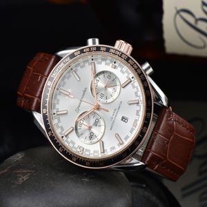 2022 OMEG NEW Six Stitches Luxury Mens Watches Quartz Watch Top Clock Clock Stains Strap Strap Men Men Fashion Association Styl3054