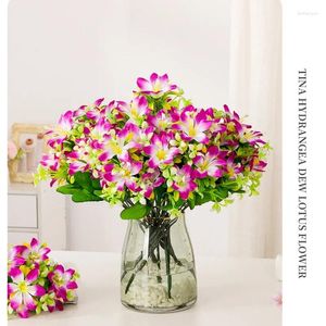 Dekorative Blumen für die Hochzeit, künstliche Lyme-Lilien, Blumenstrauß aus Seide, künstliche Blumen, El-Dekoration, Lilie, Blumen, Rose, Rot