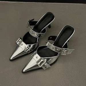 Punk Goth Metal Toka Yüksek Topuklu Kadınlar Sandalet Yaz Saçma Toe Gümüş Partisi Ayakkabı Moda Pompaları Tacones 240311