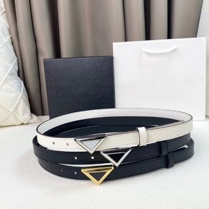 Designer Belt Triangle Womens Belts Real Leather Width 2CM Gold Sliver Smooth Buckle Man Belt Cowskin Classic Black Letters Design