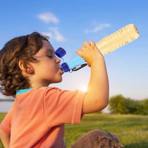 Depuratore d'acqua all'aperto di sopravvivenza Strumenti personali di filtraggio dell'acqua di emergenza per la vita selvaggia Trekking Filtro purificatore d'acqua di sopravvivenza con cannuccia