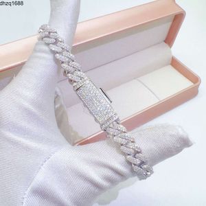 2024 Hot Sale Ice Crystal Sterling Silver Bracelet Hip Hop Moissanite Cuban Ladies Bracelet
