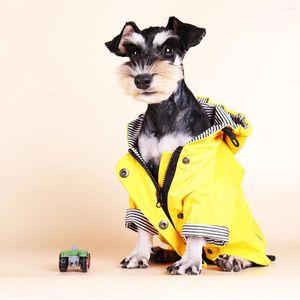 犬のアパレルペットの服のオーバーオール犬のコート温かくて防風ジャケットファッションフード付き防水レインコート