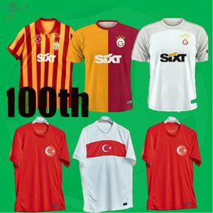2023 2024 تركيا جالاتاساراي كرة القدم قمصان إيكاردي زانيولي باكامبو ميرتنز زاها أكغون أكتوركوغلو مائة عام.