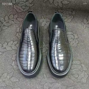 Scarpe casual Classic Plain Colore nero Autentica vera pelle di coccodrillo Mocassini da uomo Genuina pelle di alligatore esotica Slip-on maschile