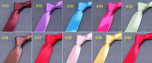 ألوان ربطة عنق مجانية 8*145cm Necktie 50 هدية صلبة عيد الميلاد الأب لأبها فيديكس رجال الأعمال المهنيون يوم اللون