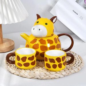 Teaware Sets Cute Giraffe Porcelain Tea Set Creative Ceramic Cup Pot Teapot Mug