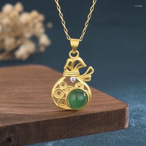 Ожерелья с подвесками, винтажный дизайн, ожерелье с золотой монетой в китайском стиле, сумка для благословения, инкрустированная зеленым нефритом, белым цирконом для мужчин и женщин 16 23 мм