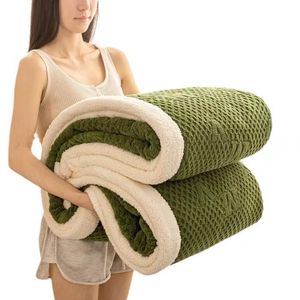 Одеяло дизайнерское плед версия AB резное флисовое одеяло из ягненка утолщенное одеяло из флиса Farai теплое одеяло одеяло с кондиционером одеяло из молочного бархата