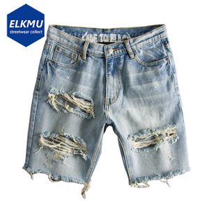 Men Fashion Broken Hole Hip Hop Denim Shorts Summer Streetwear Harajuku Ripped Jeans Shorts Casual Short Pants Trousers 240327