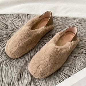 Casual Shoes Ladies Winter Flat 2024 Fashion Temperament Comfortable Light Sports Slip-on Loafers Women