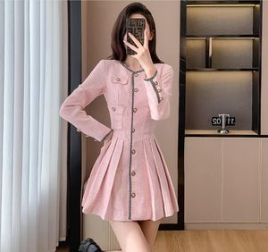 2024 outono novo xiao xiang feng maje rosa em torno do pescoço elegante deusa fã mingyuan vestido de luxo