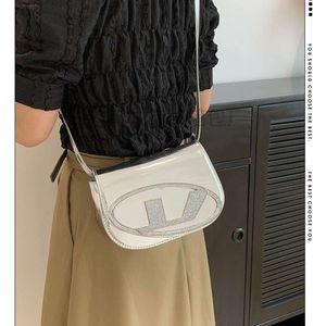 Moda Luxo Moda Cruz Pacote Loja Frete Grátis Die Dingdang Bolsa Nova Moda Um Ombro Crossbody Elegante e Versátil Axilas Portáteis 0