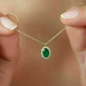 Collane con ciondolo Collana da donna con temperamento con zircone cubico verde ovale Accessori per collo femminile elegante Gioielli per l'eternità di nozze