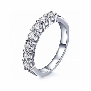 Designer originale di lusso Brand Branded Incision AAA+ 7 Moissanite Prong Hollow Anello 18K White Gold Love Rings Women Girl Men Boys Wedding Engagement Gioieri USA Dimensioni 6 7 8