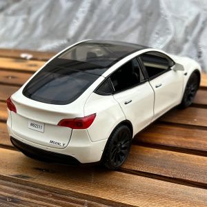 1:24 Tesla Model Y Model 3 Модель S Металлический сплав Diecast Toy Car Model Sound и легкие детские коллекционирование игрушек по случаю дня рождения