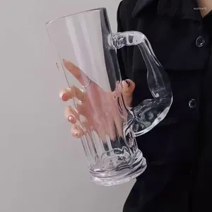 ワイングラス580ml面白いストロングマンアーム高容量透明なガラス飲酒ゴブレットジュースカップビールダイニングルームハンドルガラス製品