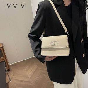 Handla kopplingsväska 70% modedesigner texturväska kvinnor vår ny mångsidig axel koreansk utgåva enkel casual crossbody väska