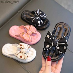 Hemskor sommar mysig mjuk flip flops antiskid baby småbarn prinsessa glider flickor tofflor för barn barn sandaler med bow strandskor y240401